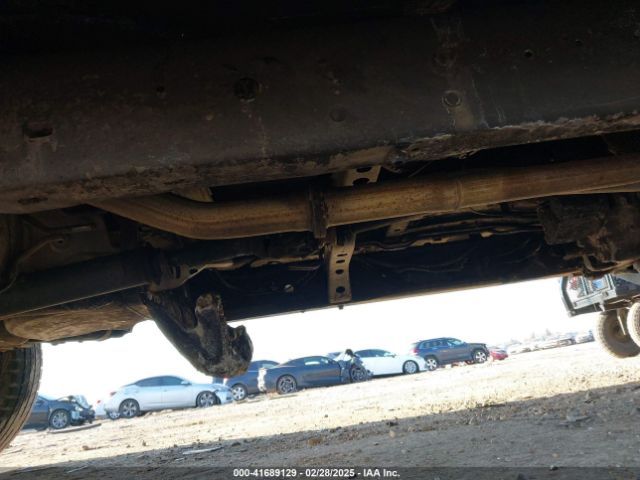 5TFCZ5AN3MX272033 Toyota Tacoma Sr5 V6