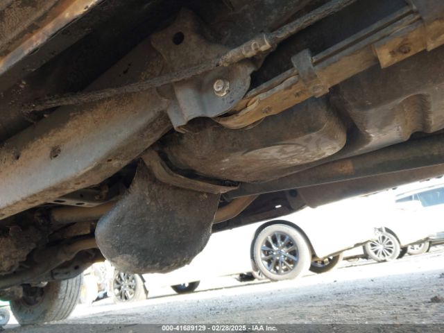 5TFCZ5AN3MX272033 Toyota Tacoma Sr5 V6