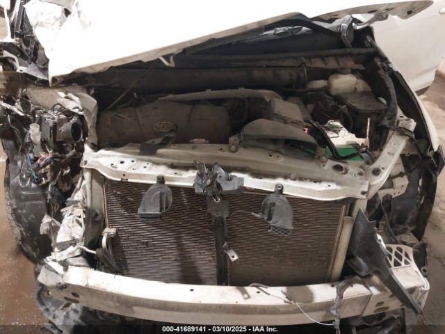 2019 TOYOTA HIGHLANDER 5TDBZRFH6KS924409 Photo 9