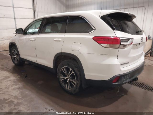 2019 TOYOTA HIGHLANDER 5TDBZRFH6KS924409 Photo 2