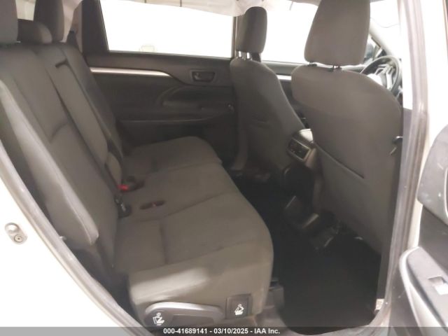 2019 TOYOTA HIGHLANDER 5TDBZRFH6KS924409 Photo 7