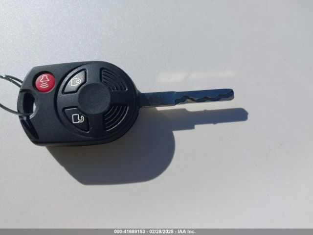 1FMCU9GD6HUB41900 Ford ESCAPE SE