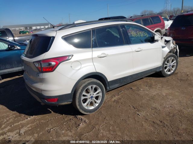 1FMCU9GD6HUB41900 Ford ESCAPE SE