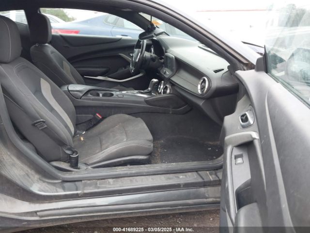 1G1FB1RS7J0129068 Chevrolet Camaro 1lt