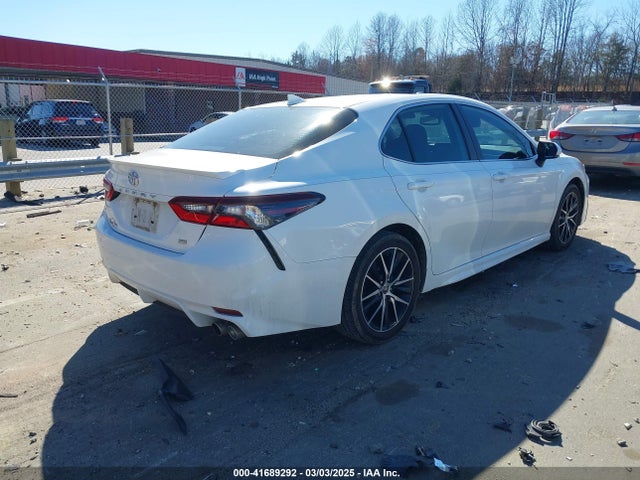 4T1T11AK9MU482543 Toyota CAMRY SE