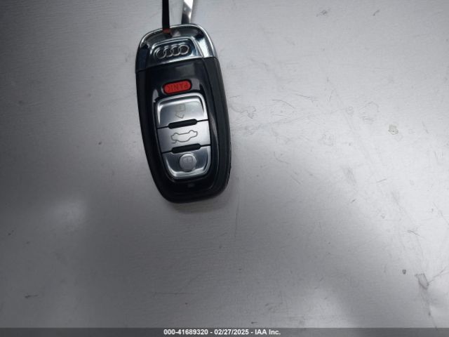 2013 AUDI S8 WAUD2AFD0DN028673 Photo 10