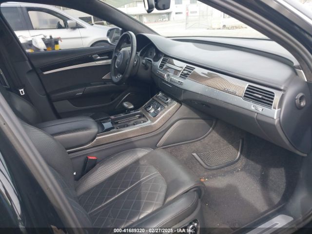 2013 AUDI S8 WAUD2AFD0DN028673 Photo 4