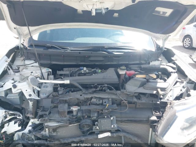 KNMAT2MTXHP604220 Nissan ROGUE SV