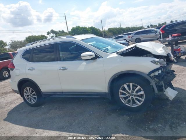 KNMAT2MTXHP604220 Nissan ROGUE SV