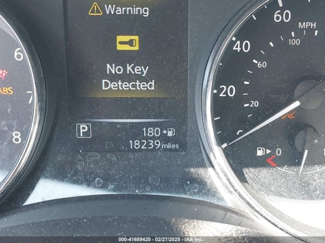 KNMAT2MTXHP604220 Nissan ROGUE SV