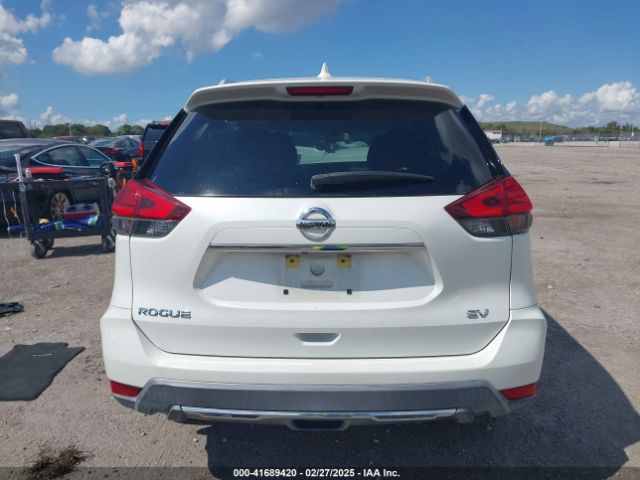 KNMAT2MTXHP604220 Nissan ROGUE SV