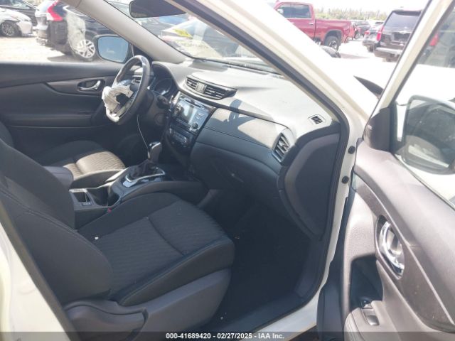 KNMAT2MTXHP604220 Nissan ROGUE SV