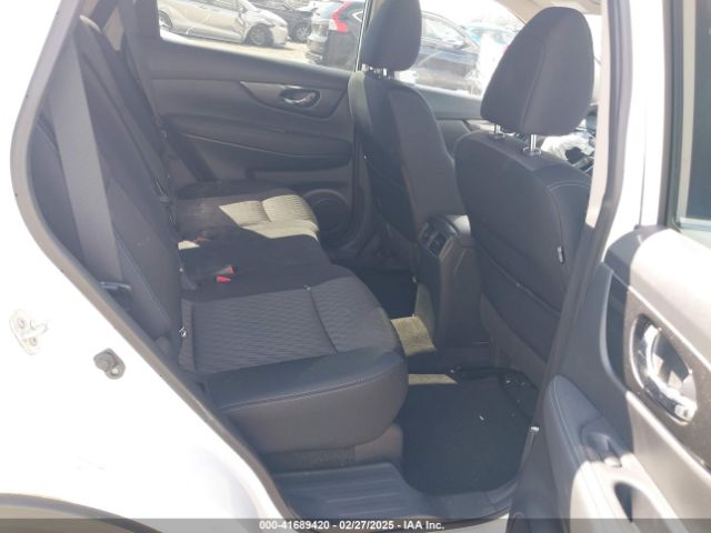 KNMAT2MTXHP604220 Nissan ROGUE SV
