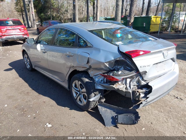 19XFC2F58HE215189 Honda Civic Lx