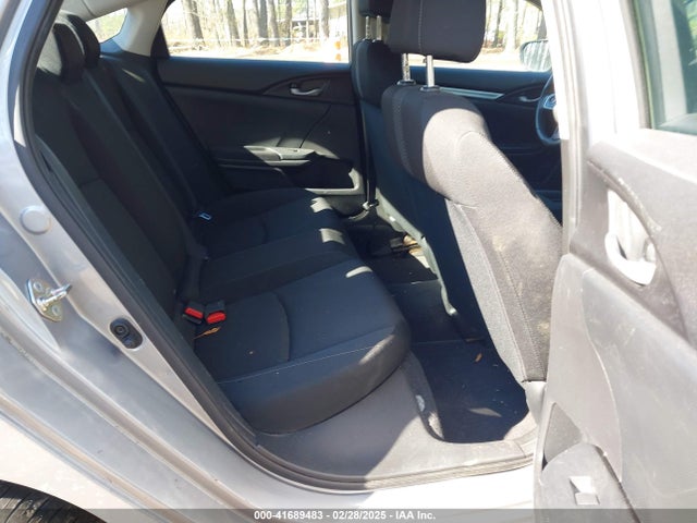 19XFC2F58HE215189 Honda Civic Lx