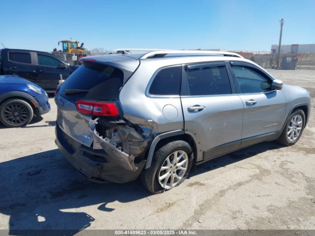 1C4PJLCB1GW217638 Jeep Cherokee Latitude