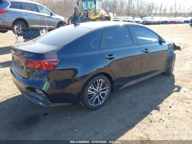 3KPF54AD6PE534593 KIA Forte Gt-line