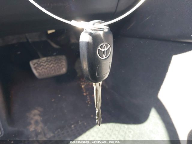 4T1BF1FK1HU645973 Toyota CAMRY SE