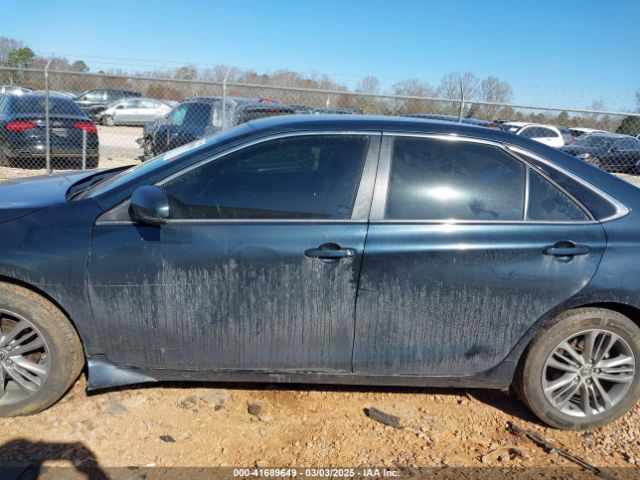 4T1BF1FK1HU645973 Toyota CAMRY SE
