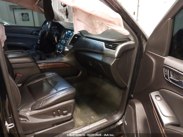 1GNSKBKC5FR161610 Chevrolet Tahoe Lt