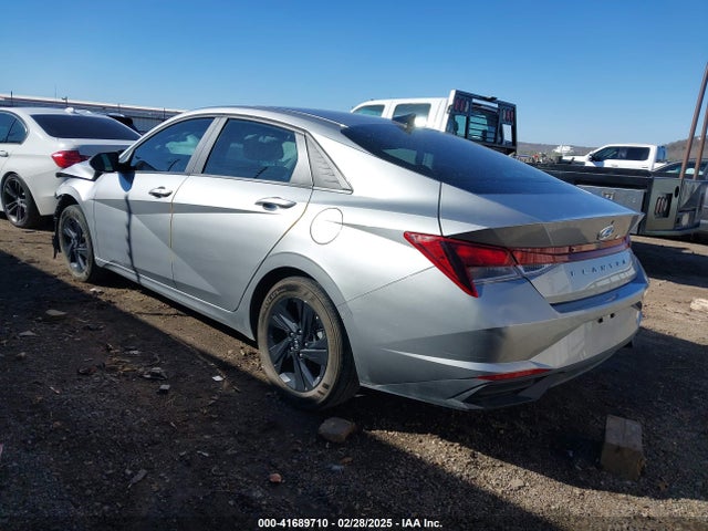 5NPLS4AG3MH007513 Hyundai ELANTRA SEL
