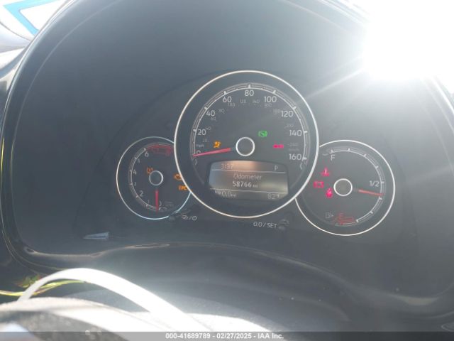 2017 VOLKSWAGEN BEETLE 3VWF17AT4HM608277 Photo 6