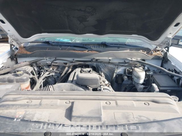 1GB0CUEG4JZ338829 Chevrolet Silverado 2500hd Wt