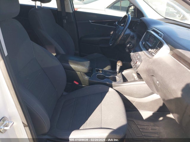 5XYPG4A39GG062754 KIA Sorento 2.4l Lx