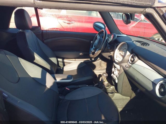 2009 MINI COOPER WMWMR33569TU95961 Photo 4