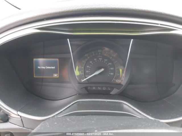 3FA6P0UU0JR157005 Ford Fusion Hybrid S