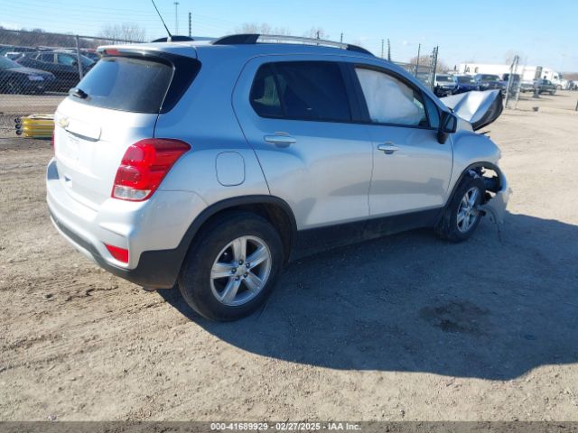 2021 CHEVROLET TRAX KL7CJLSB6MB333904 Photo 3