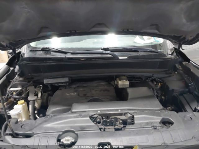 5N1DR2MM3HC658076 Nissan Pathfinder Sv