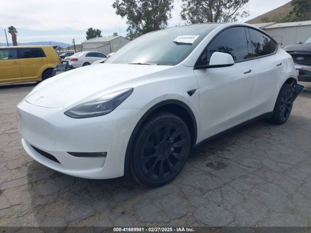 7SAYGDEE0SF237606 Tesla Model Y Long Range Dual Motor All-wheel Drive