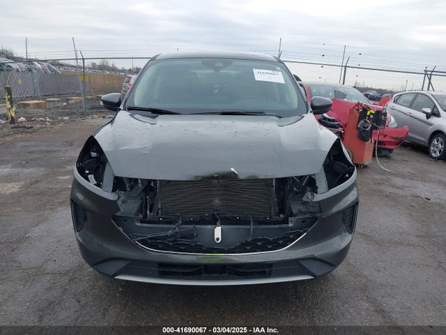 1FMCU9G61LUC34110 Ford ESCAPE SE