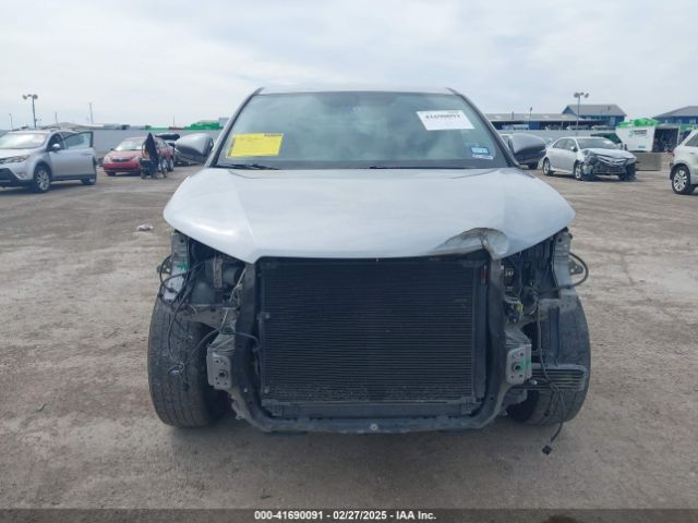 5TDZKRFH8GS122602 Toyota Highlander Le Plus V6