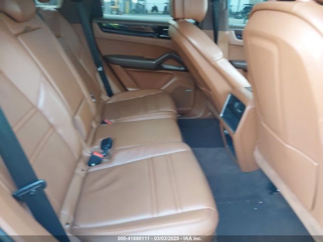 WP1AA2AY8KDA06172 Porsche Cayenne
