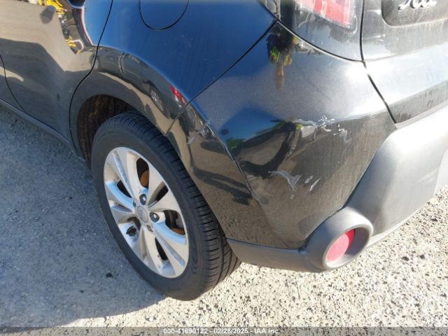 KNDJP3A56E7023910 KIA SOUL +