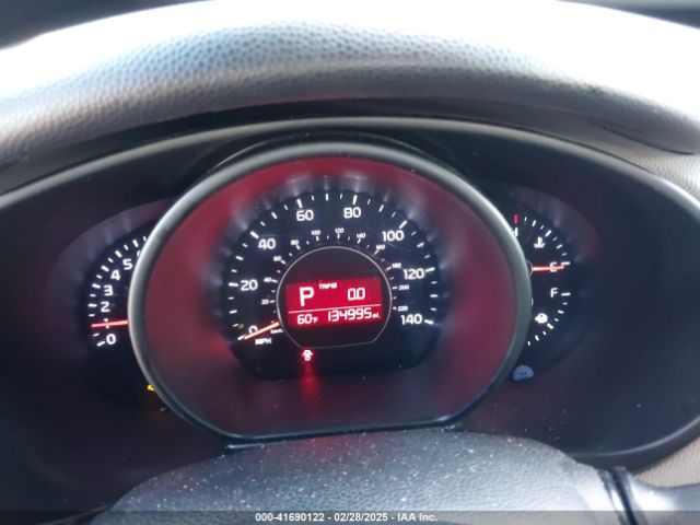 KNDJP3A56E7023910 KIA SOUL +