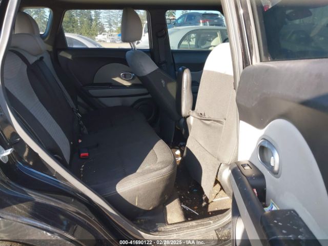 KNDJP3A56E7023910 KIA SOUL +