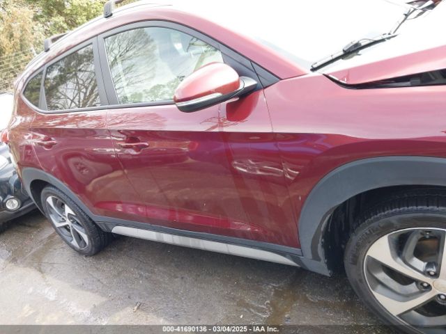 KM8J3CA22HU506202 Hyundai Tucson Sport