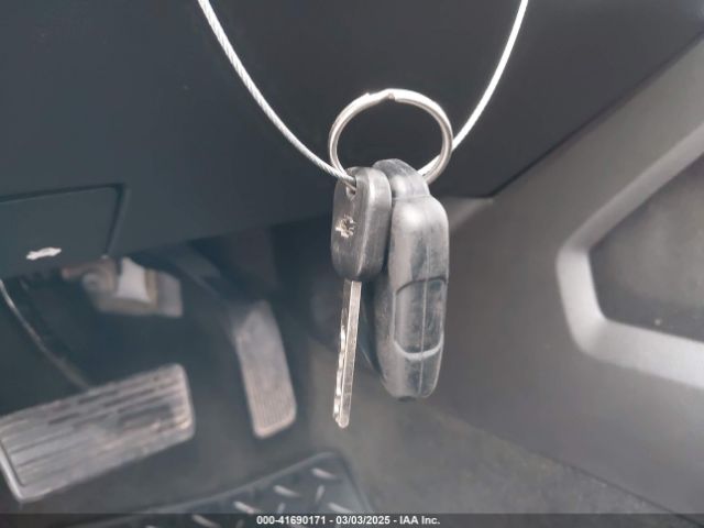 3GCPCRECXHG385460 Chevrolet Silverado 1500 1lt