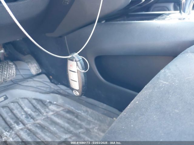 5N1AR2MM6EC733349 Nissan Pathfinder Sv