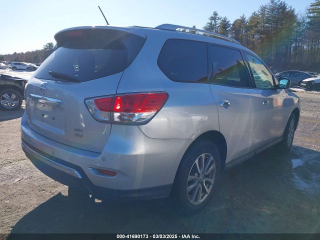 5N1AR2MM6EC733349 Nissan Pathfinder Sv