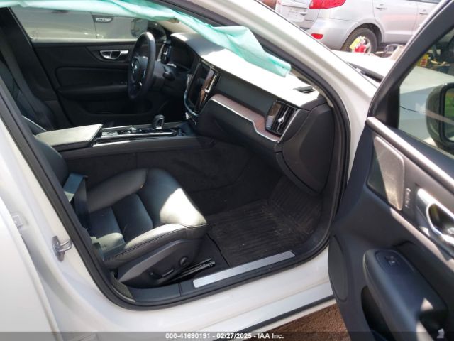 2023 VOLVO S60 7JRL12TW2PG240708 Photo 4