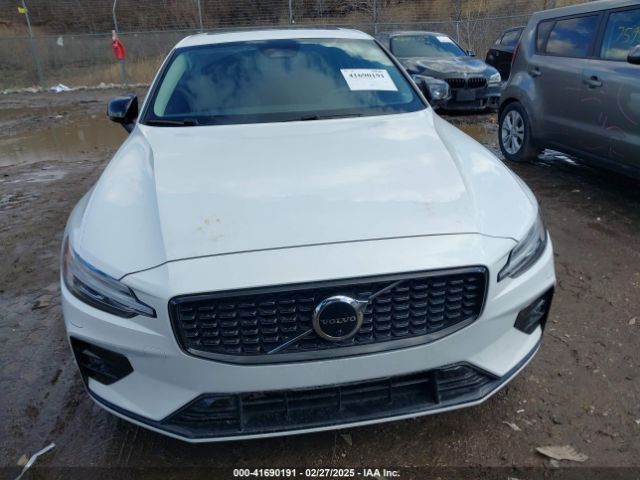 2023 VOLVO S60 7JRL12TW2PG240708 Photo 5