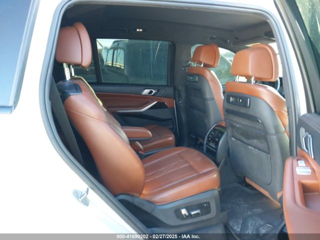 5UXCX4C58KLS35656 BMW X7 Xdrive50i