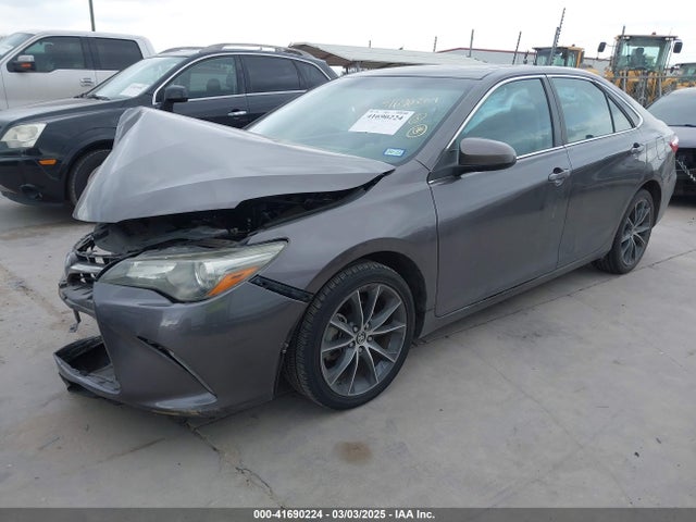 4T1BF1FK3FU054394 Toyota CAMRY XSE