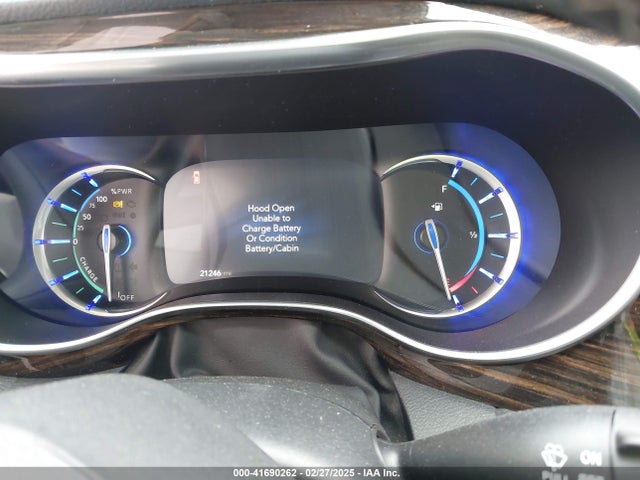 2C4RC1S70PR502988 Chrysler Pacifica Hybrid Limited