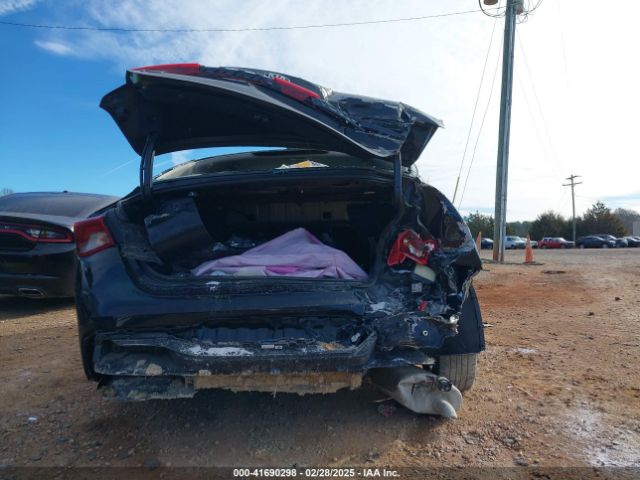 5XXG14J25MG079639 KIA K5 LXS