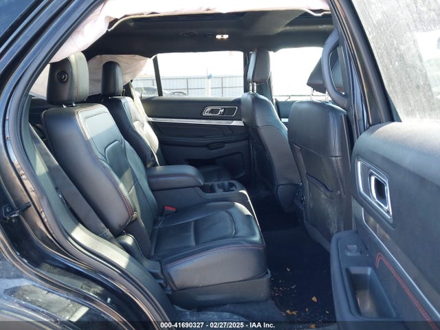 1FM5K8GT5KGA27196 Ford EXPLORER SPORT